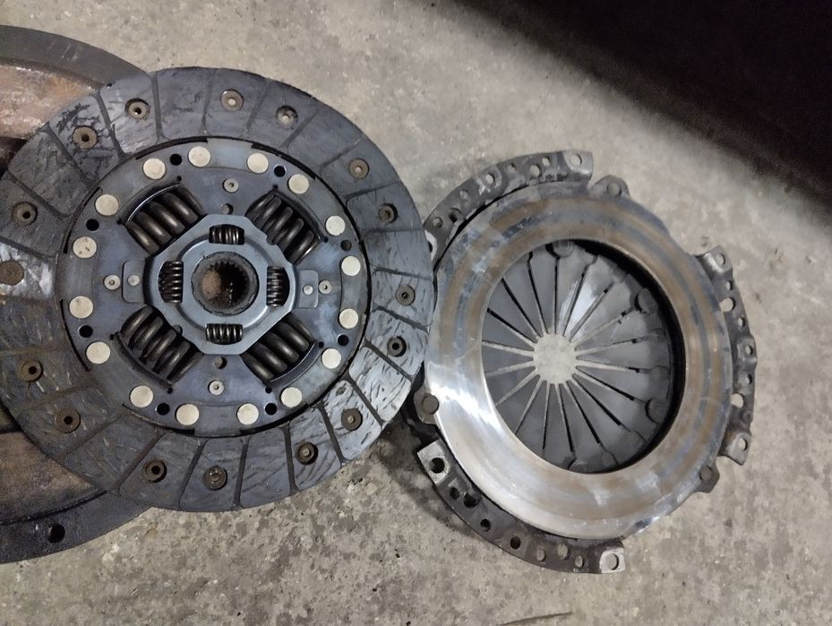 Маховик гольф 3 объем 1.6