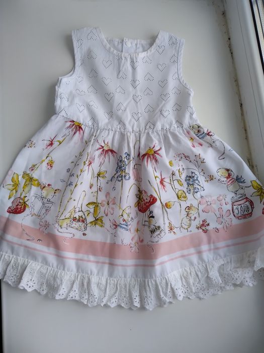 Платье на девочку