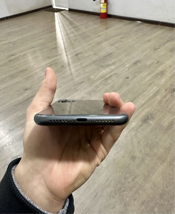 Iphone 11 sotiladi