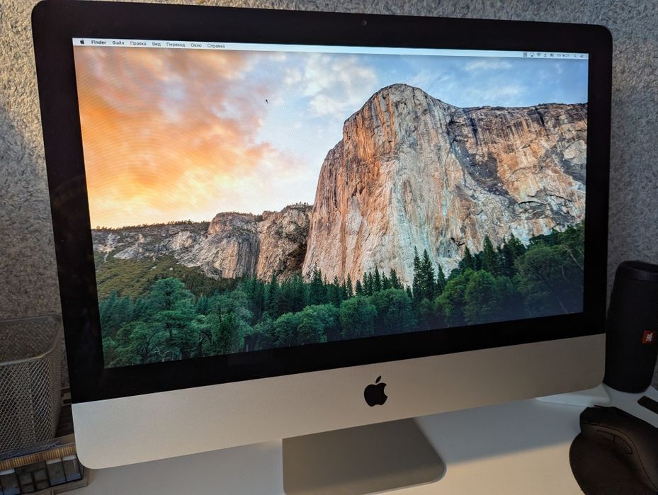 iMac 21.5" (mid 2011)