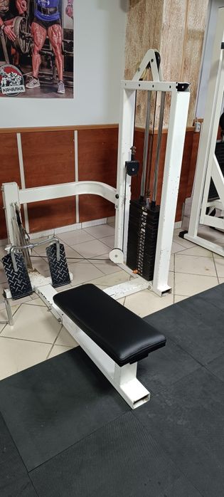 Тренажёр нижний блок