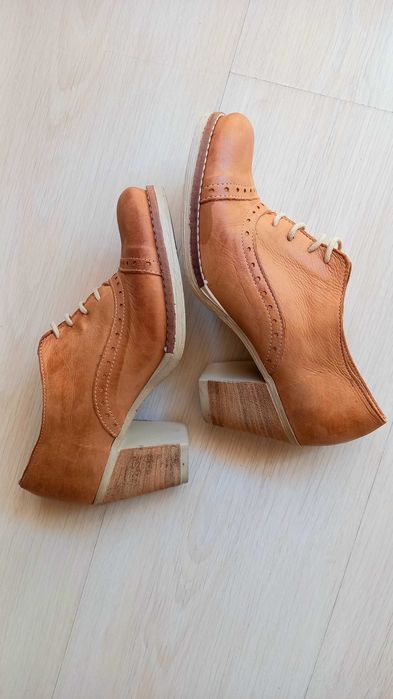 Pantofi/botine artizanale damă, din piele naturală, made in Italy