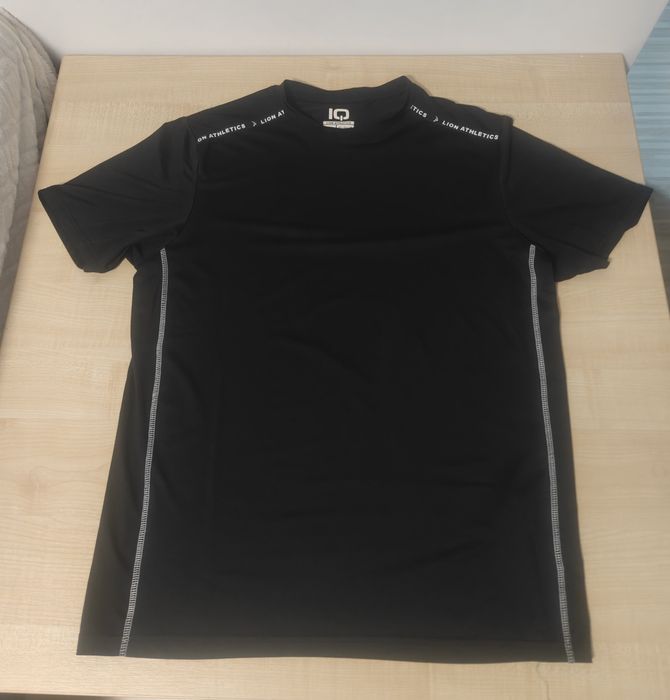 Tricou sintetic de sala