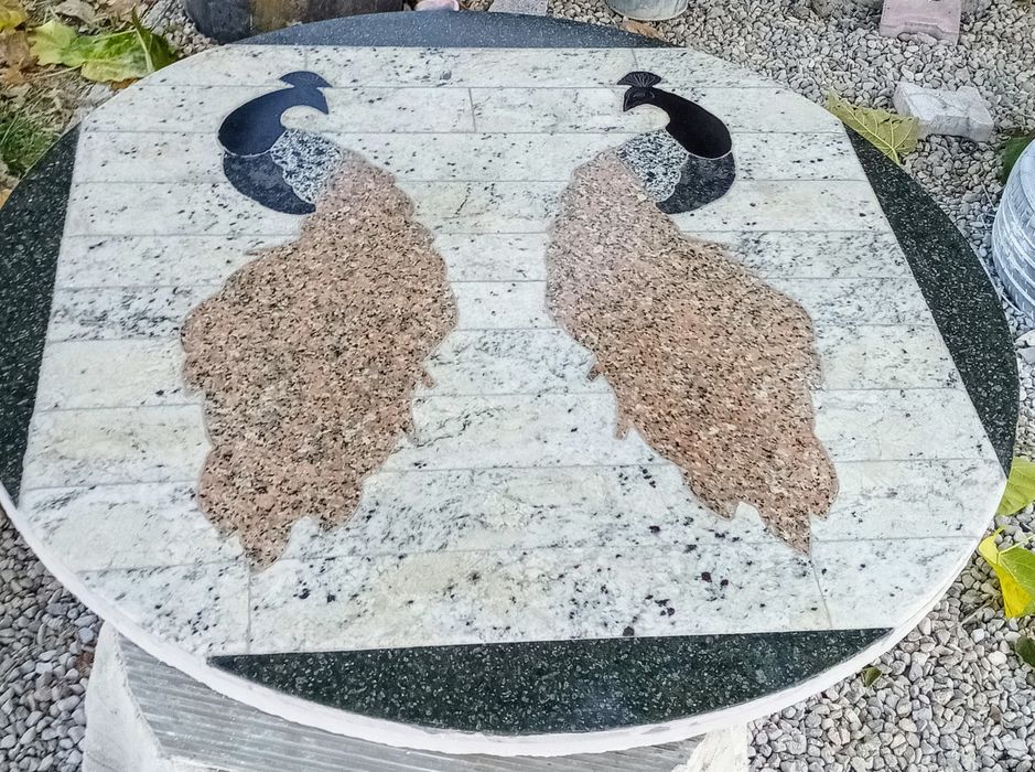 Мозайка ( пауни символ на богатство власт и безсмъртие)