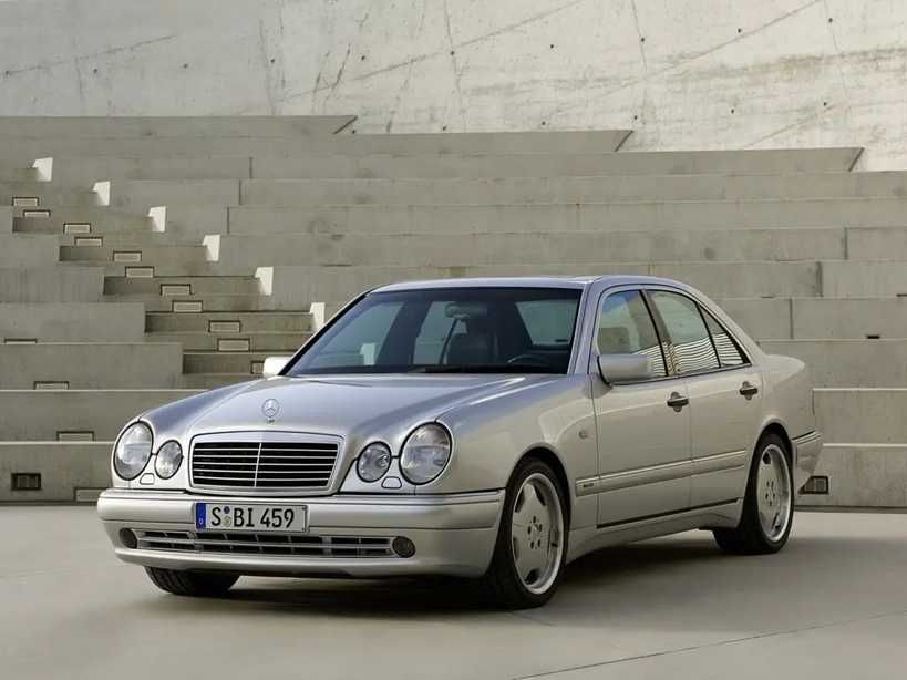Бампер передний Мерс 211 Mercedes W211