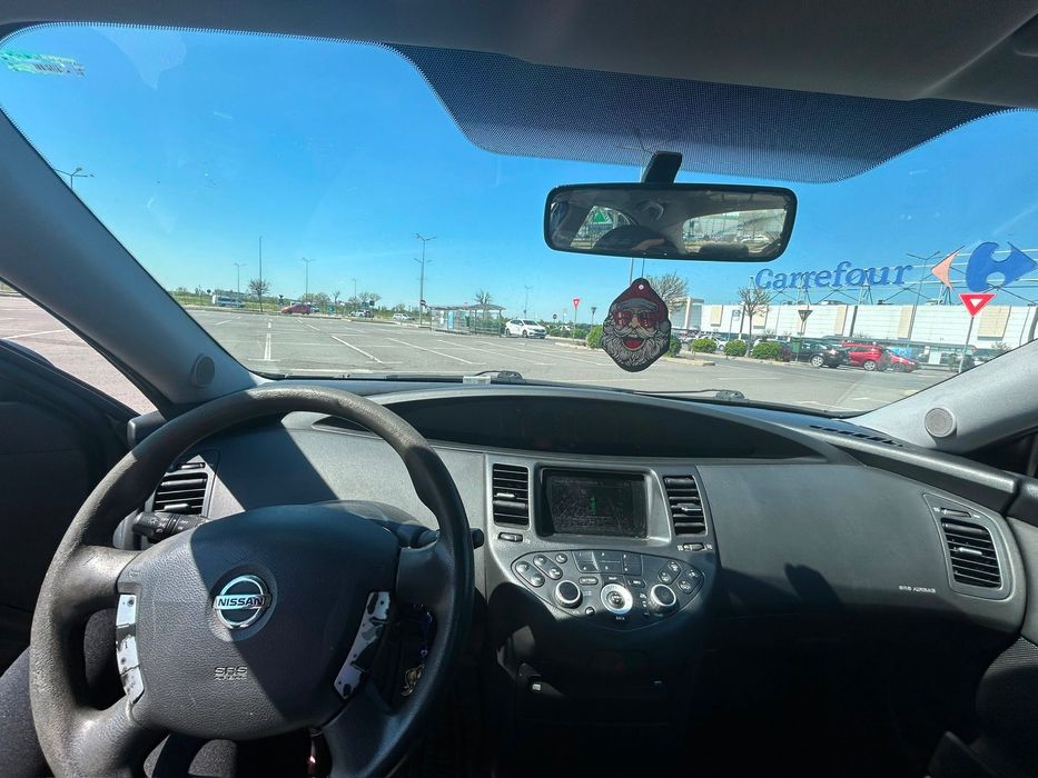 Nissan primera P12