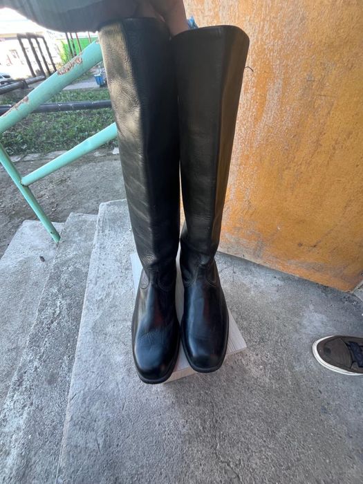Срочно продаю хромовые сапоги