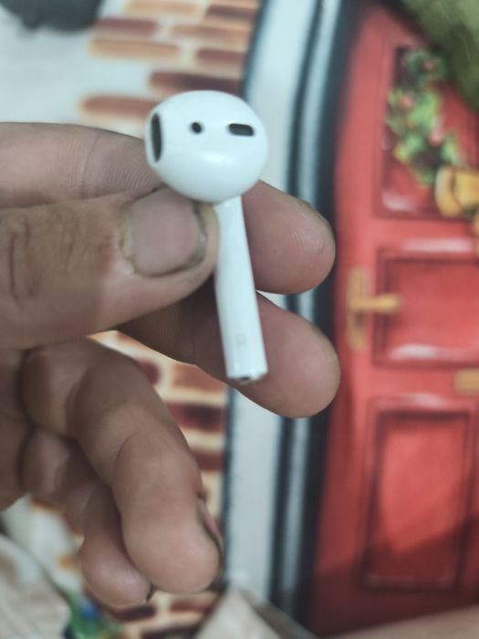 Vând căști airpods 2