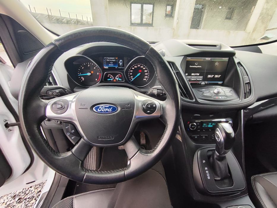 Vand Ford Kuga, din 2016, motor 2.0 TDCi Duratorq, 150 CP, 4x4