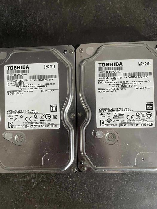 Hard disk-uri desktop de 500gb si 1 TB