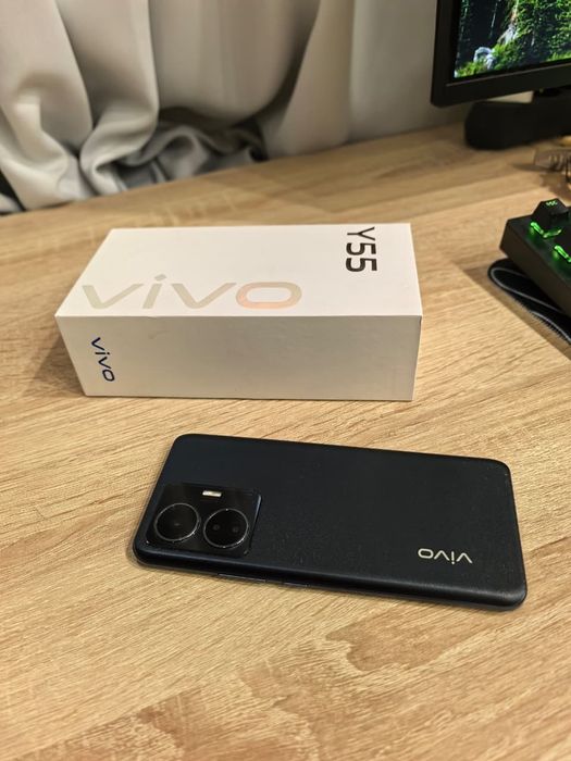 VIVO Y55 (в отличном состоянии)