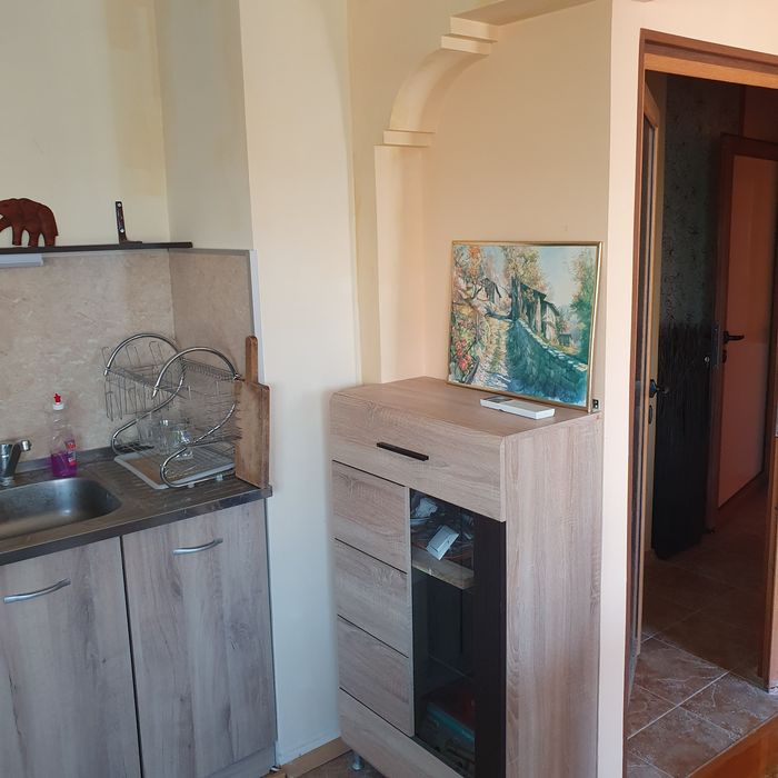 Дава се под наем Многостаен апартамент в Варна, Червен площад - 98 кв.м за 765 € - Снимка #18