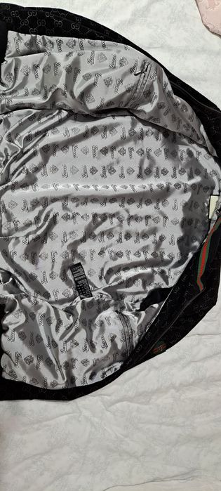 Чисто ново мъжко яке Gucci