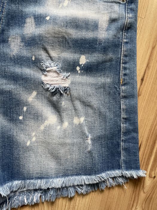 DSQUARED2 / дамски къси дънки W30