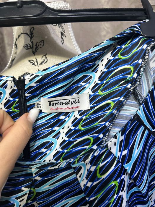 Rochie minimalistă nouă