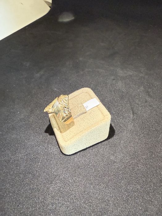 Нов Златен Пръстен 2.05гр 14К