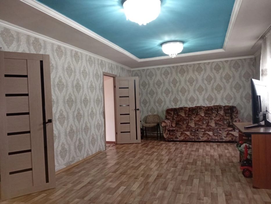 Арендаға үи беріледі аиына