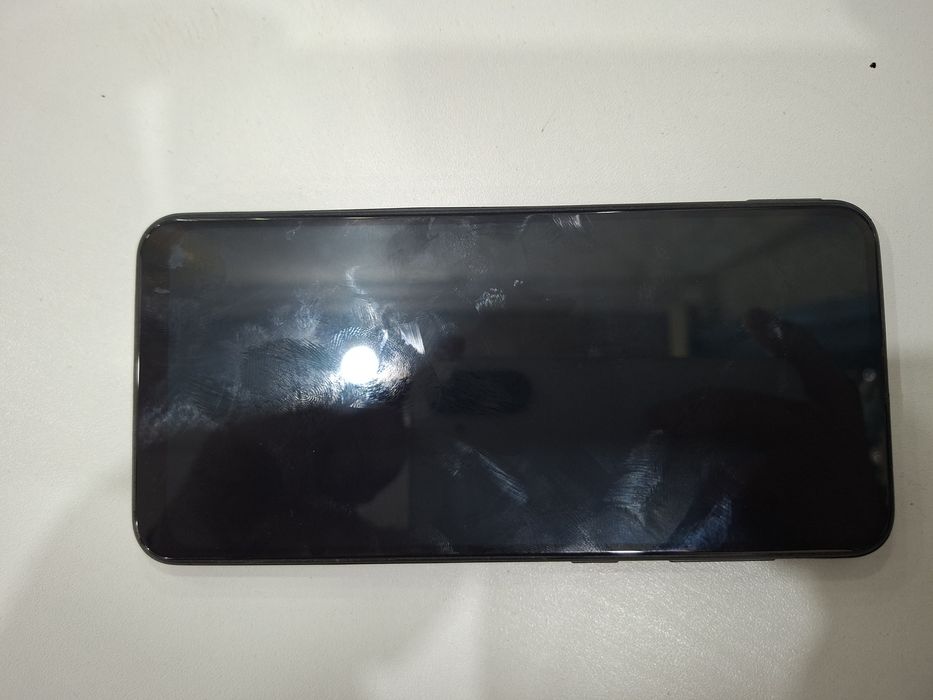 Samsung A20 sotiladi