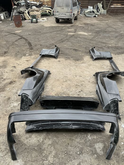 BMW E-36 седан капот