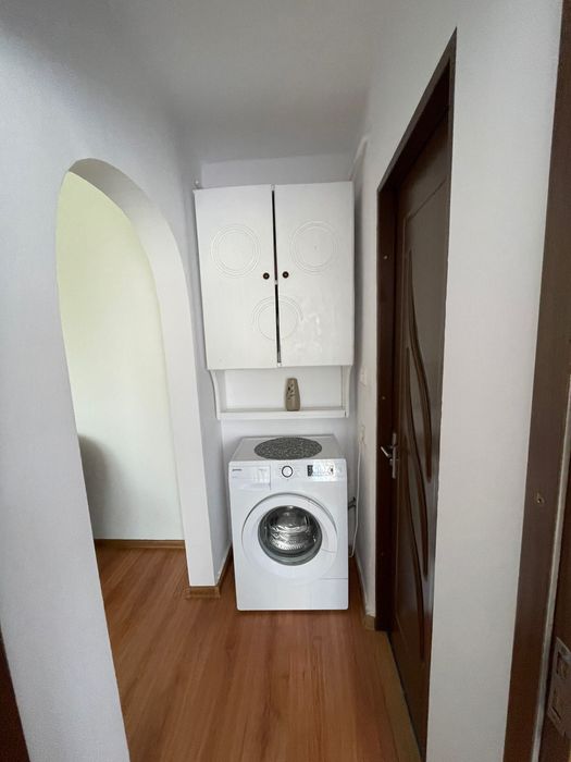 Proprietar Inchiriez apartament zona centrala