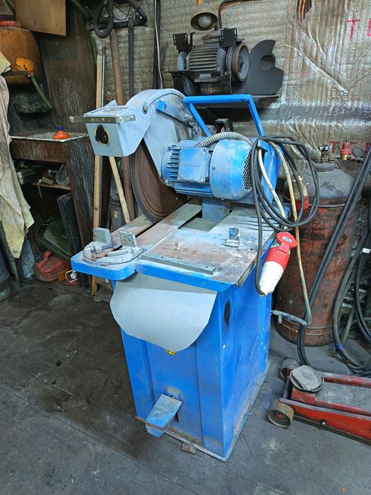 Пила по металлу.