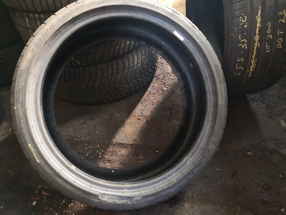 255 35 20 цола гуми Pirelli dot 23
