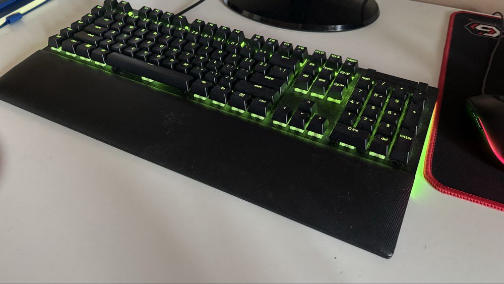 Vand Pc Gaming Ryzen 9 5900X 12 core  Nvidia  rtx3060 TI   +O Tastatura razer black widow  v4 Gratis