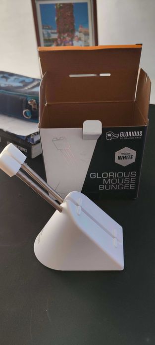 Glorious Mouse Bungee Ascend - като ново - бял цвят