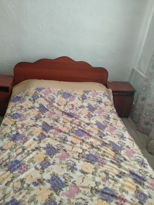 Продам кровать и тумба