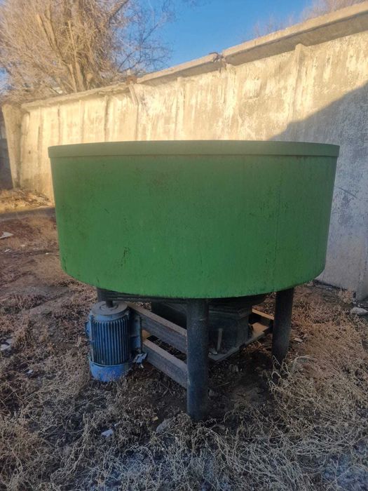 Раствормещалка (бетономещалка)