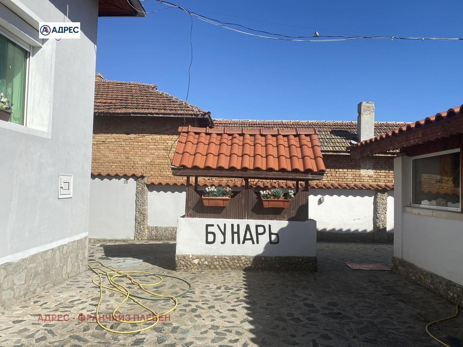 Къща в Плевен, област-с.Брест площ 200 цена 120000