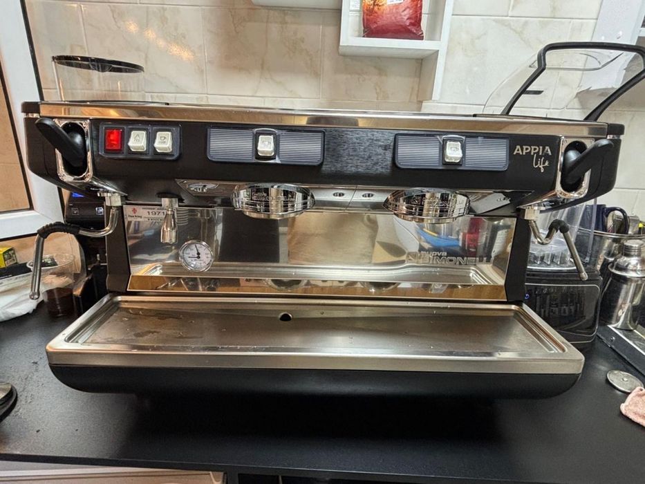 Продам кофе машинку