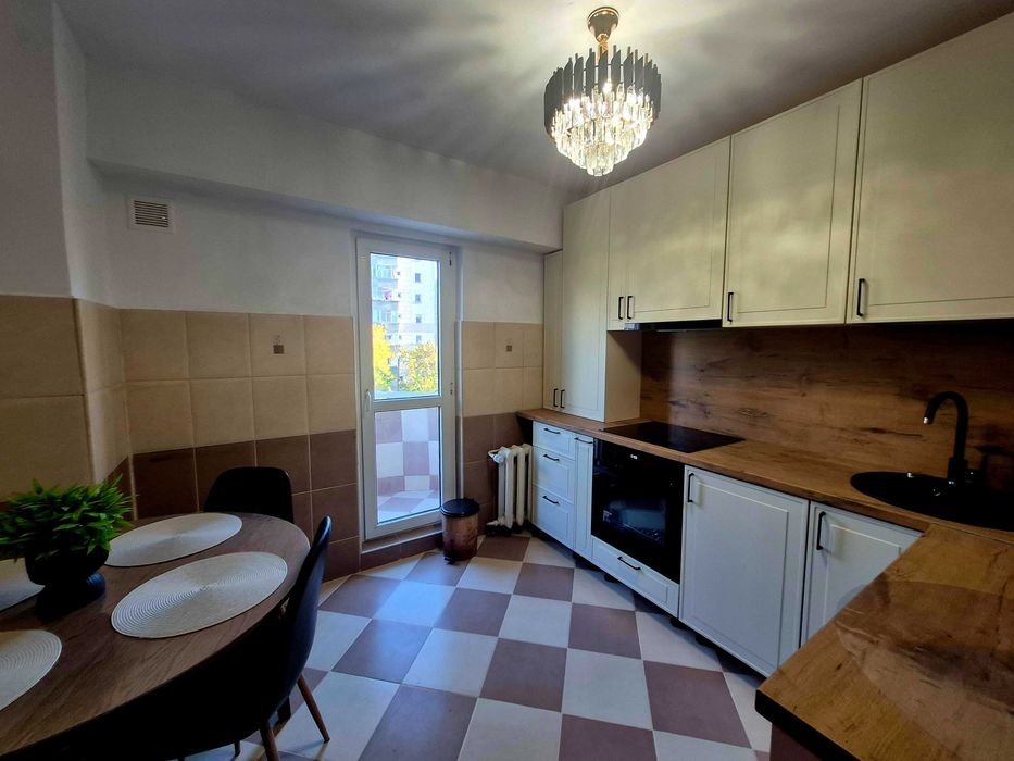 PROPRIETAR garsoniera 13 septembrie stradal, bloc mixt, renovata recent