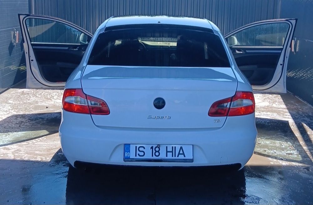 Skoda superb 2 limuzină