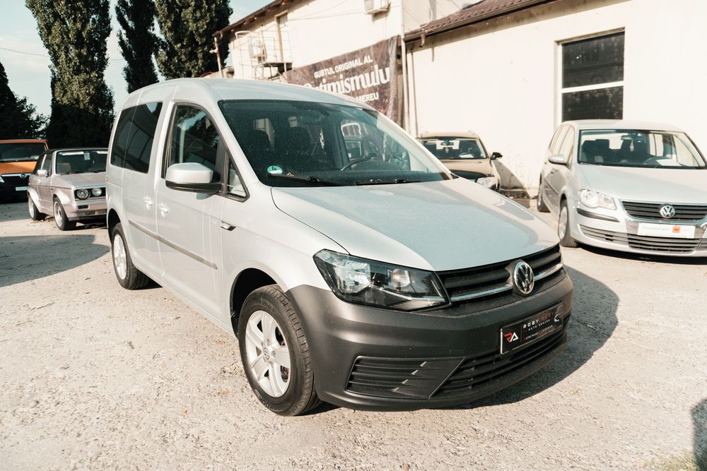 Volkswagen CADDY 2019 2.0D Locuri