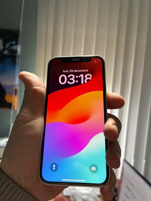 Telefon Iphone 12 mini