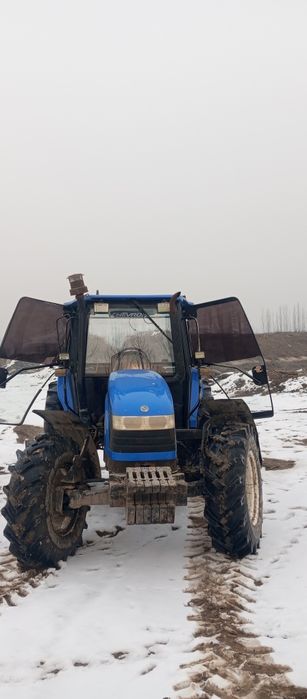 New Holland TL 100