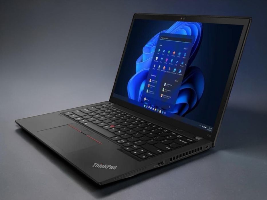 НОВ! Lenovo ThinkPad X13 Gen 3 13.3 WUXGA i5-1245u 16GB LPDDR5 256SSD Гаранция!