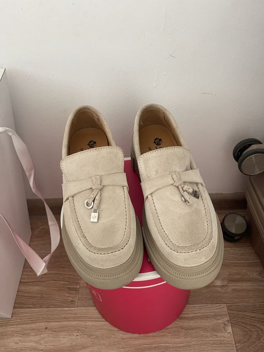 Женская обувь весенняя