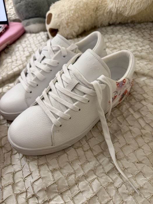 Кроссовки ted baker