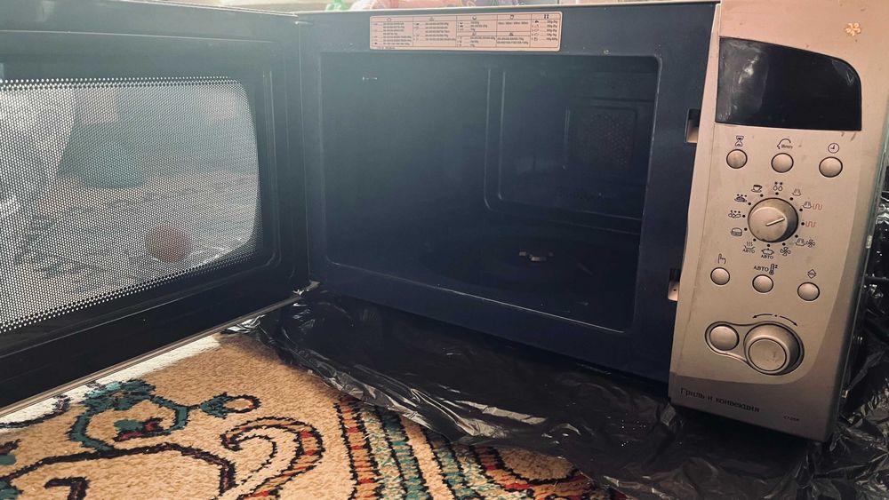 Микроволновая печь samsung C105R