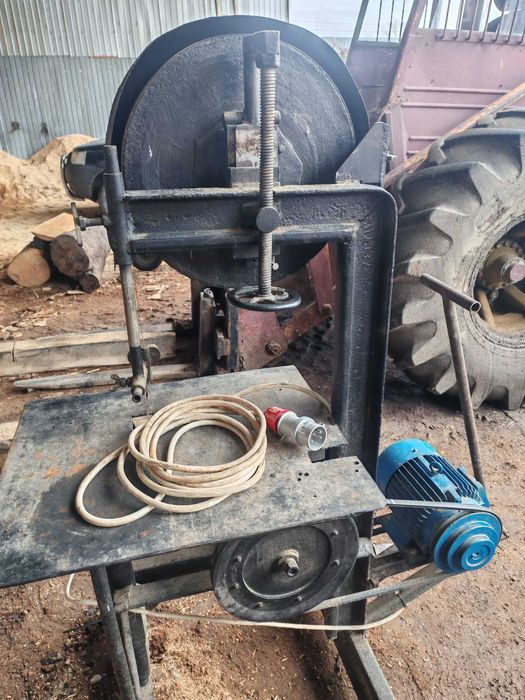 Banzic vertical tamplarie