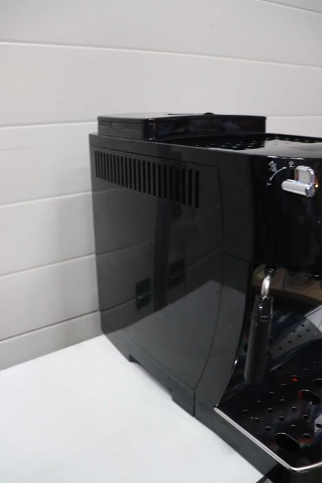 Кафеавтомат De'Longhi Magnifica S 1450W, 5вида напитки, 15бара