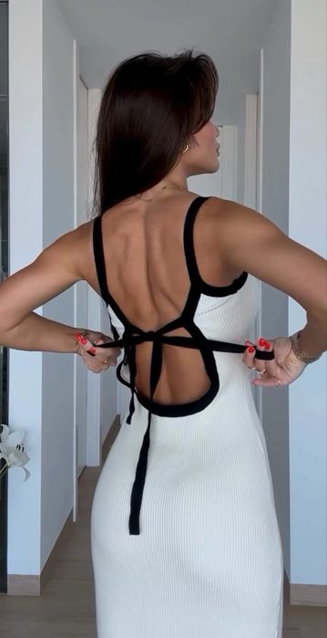 Женское платье.