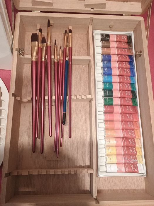 Vând set de acoarele