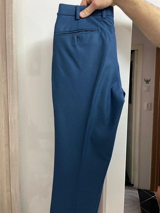 Costum elegant bărbați – mărimea M – stare excelentă