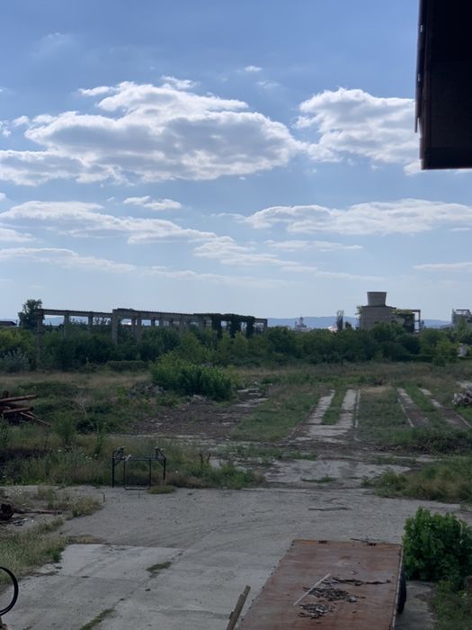 Inchiriez teren inchiriez hala inchiriez birouri