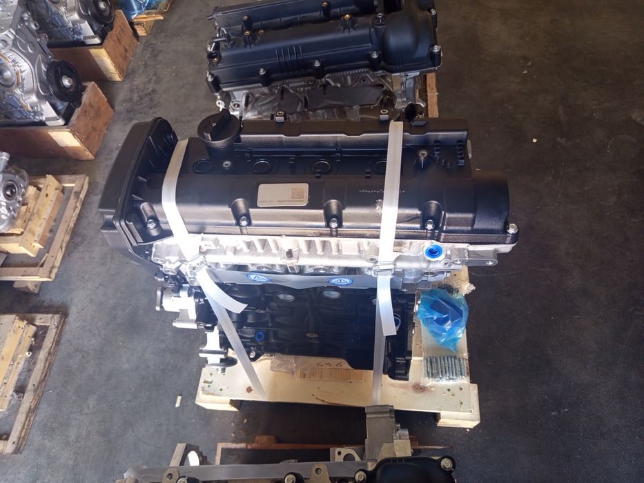 Двигатель продам на кия спортейдж и хундай 2л