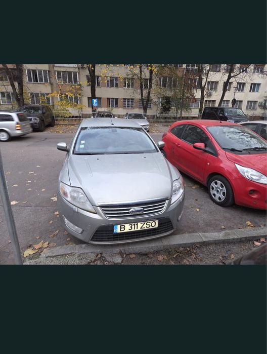 Vând Ford Mondeo Ghia 2.0 TDI