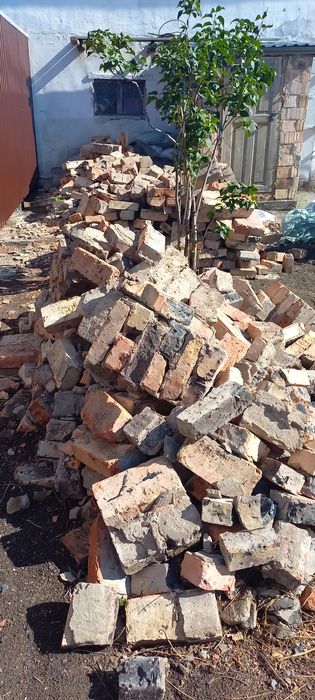 Кирпичи б/у      .